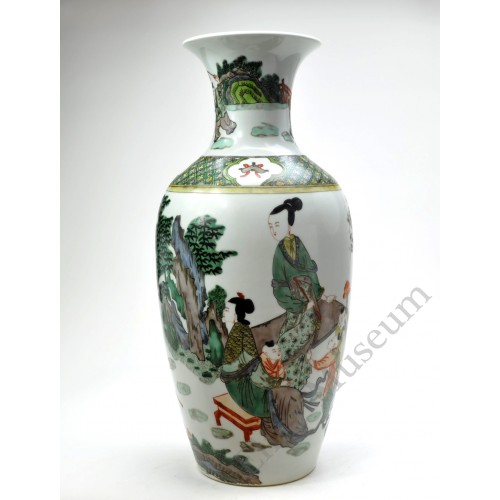 1195  Kang-Xi Wucai vase of “Game of Arrows Casting” 